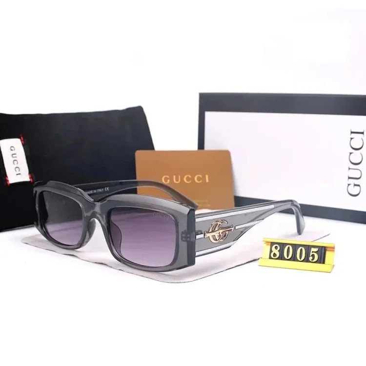 Fashionable sunglasses 012