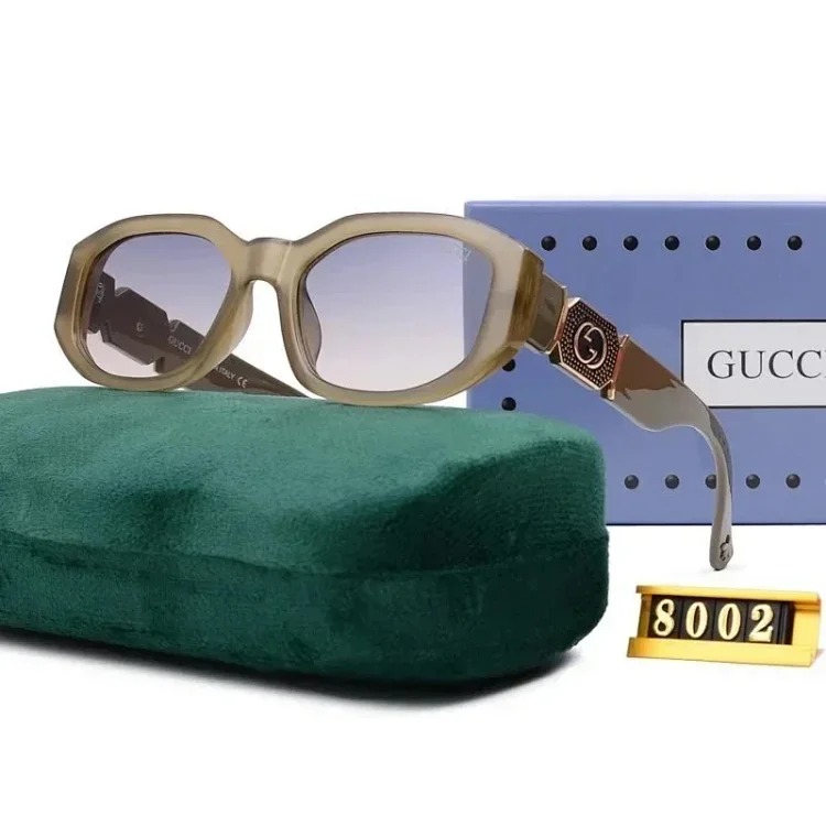 Fashionable sunglasses 012