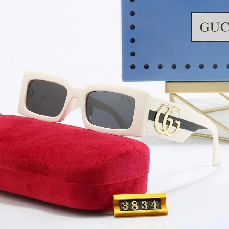 Fashionable sunglasses 012