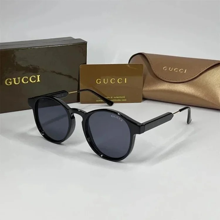 Fashionable sunglasses 012