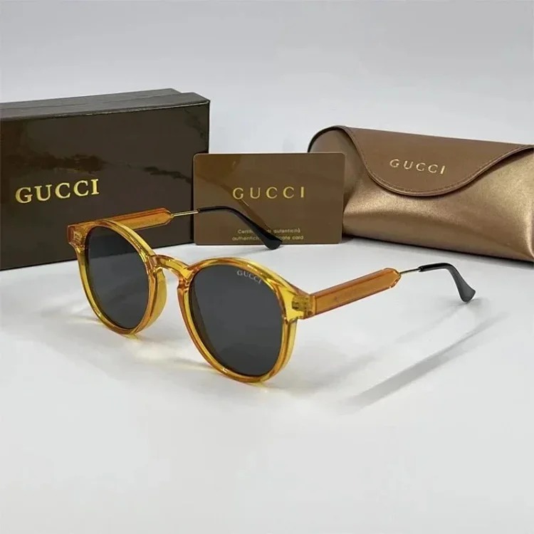 Fashionable sunglasses 012