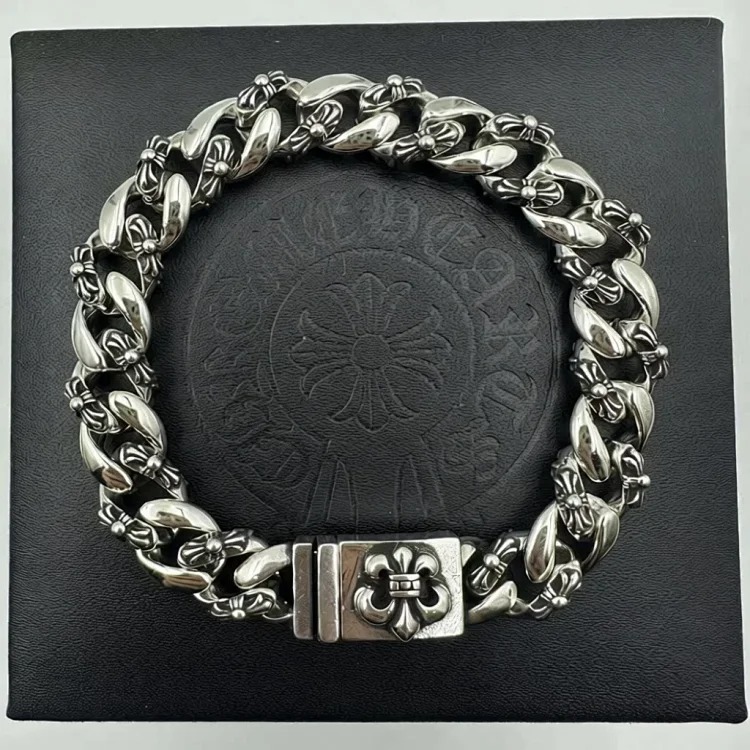 Chrome Hearts