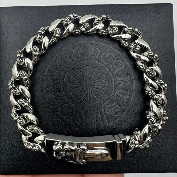 Chrome Hearts