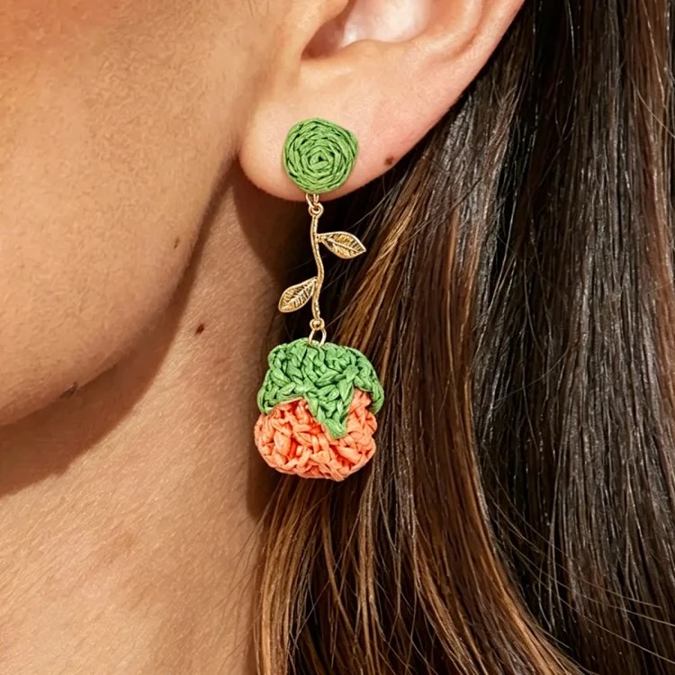 E14816 Bohemian hand-woven raffia flower earrings sweet floral jewelry holiday style accessories for women