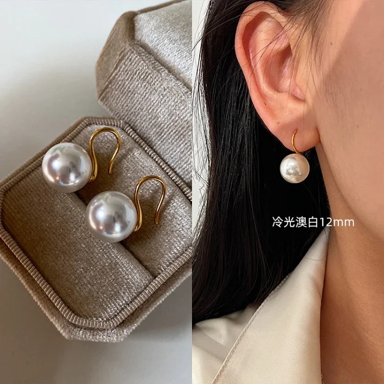 Pure silver high-end pearl earrings, women's high-end ear hook earrings, high-heeled shoes, pearl earrings 2025 new style
