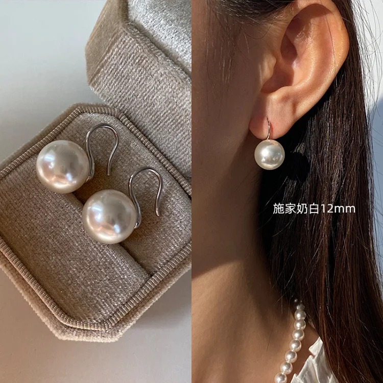 Pure silver high-end pearl earrings, women's high-end ear hook earrings, high-heeled shoes, pearl earrings 2025 new style