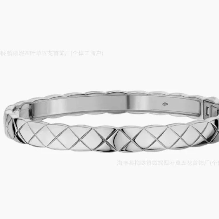 Xiaoxiangfeng coco rhombus diamond bracelet Seiko CNC plated 18k rose gold light luxury niche high-end bracelet