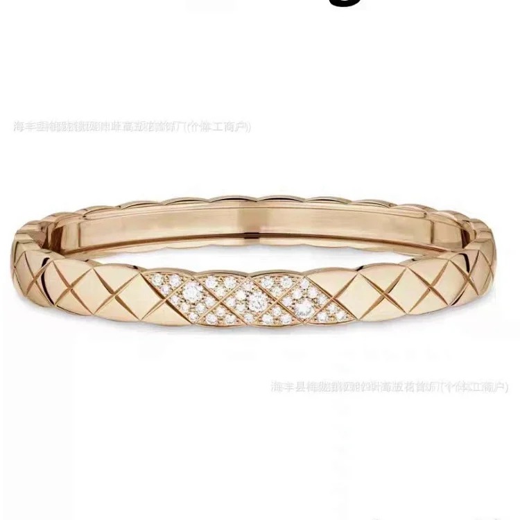 Xiaoxiangfeng coco rhombus diamond bracelet Seiko CNC plated 18k rose gold light luxury niche high-end bracelet