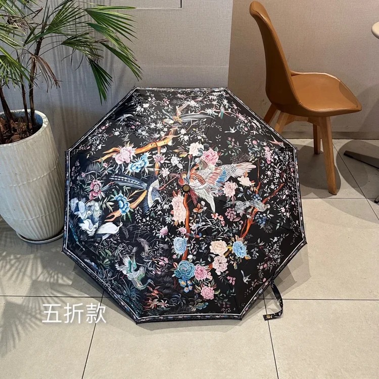 D's new 50% off sunny and rainy umbrella Internet celebrity mini anti-UV sunscreen pocket gift umbrella