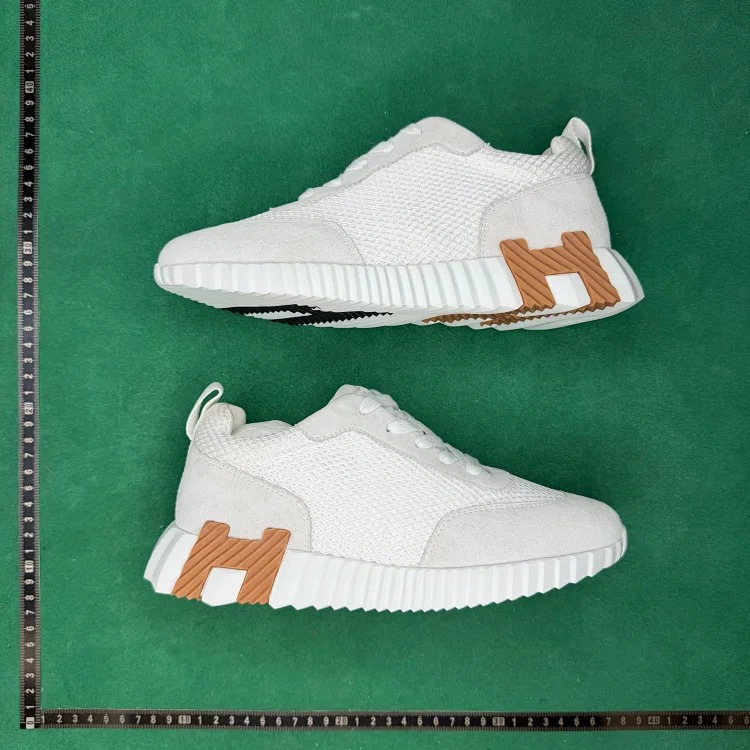 Round toe letter logo low top lifestyle casual shoes TT8 image 4