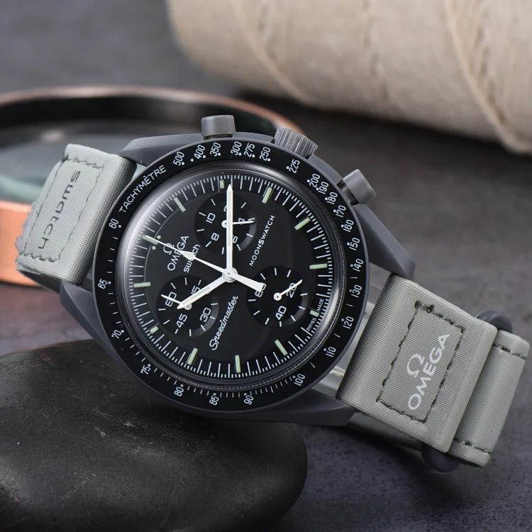 WAT2 New fashion all-match watch