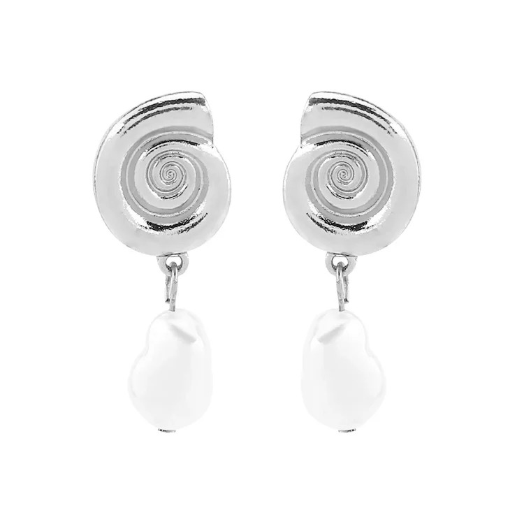 Summer bohemian vacation style accessories, marine life pendant earrings, light luxury and high-end foreign trade shell jewelry