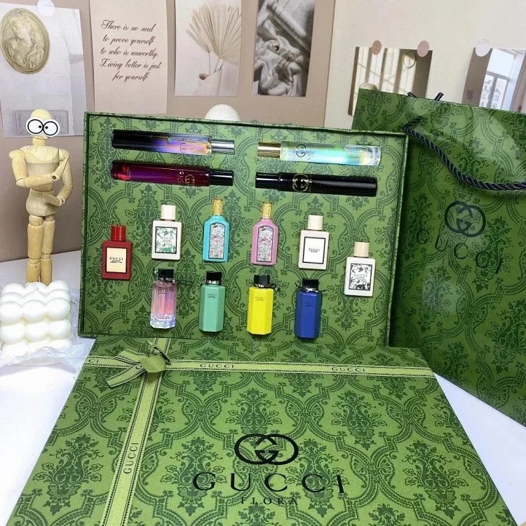 LM01-Perfume//Small sample 5ml- 10ml And medium sample 30ml collection