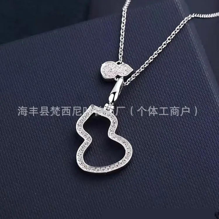 Gucci High unicorn gourd necklace sterling silver double gourd red agate white mother-of-pearl necklace one piece drop shipping live supply