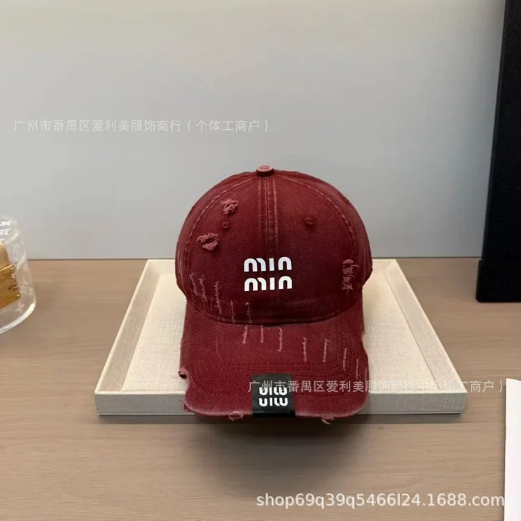 Korean of the new hole-in-the-wall hard-top baseball hat for women, spring and autumn sun visor for men, small peaked hat with face, trendy hat