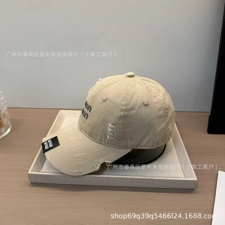 Korean of the new hole-in-the-wall hard-top baseball hat for women, spring and autumn sun visor for men, small peaked hat with face, trendy hat