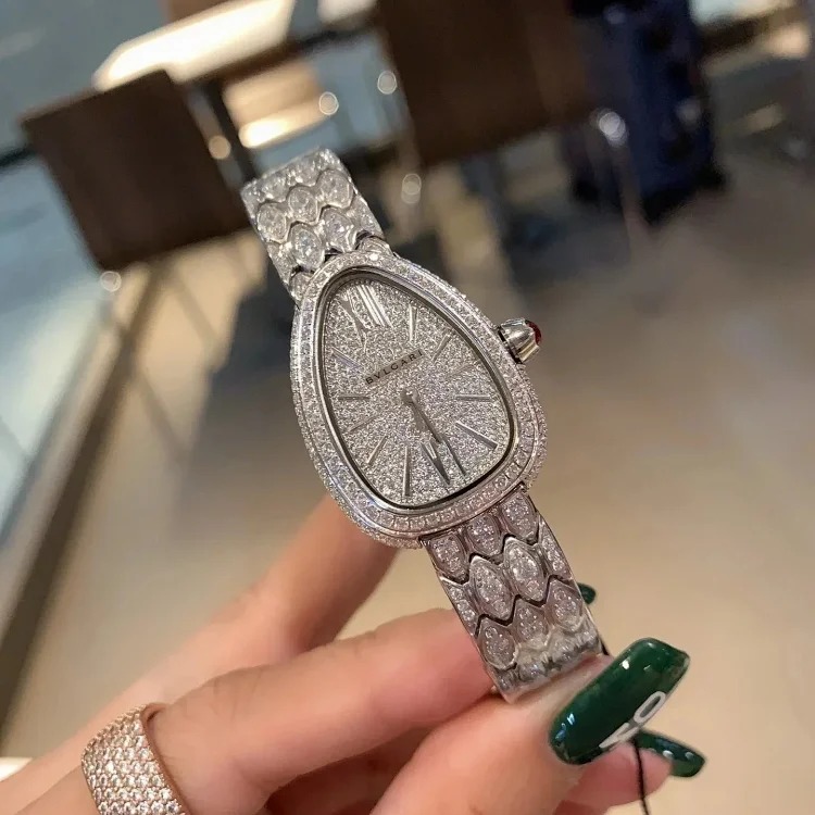￥680-980 Fashionable and versatile watches image 2