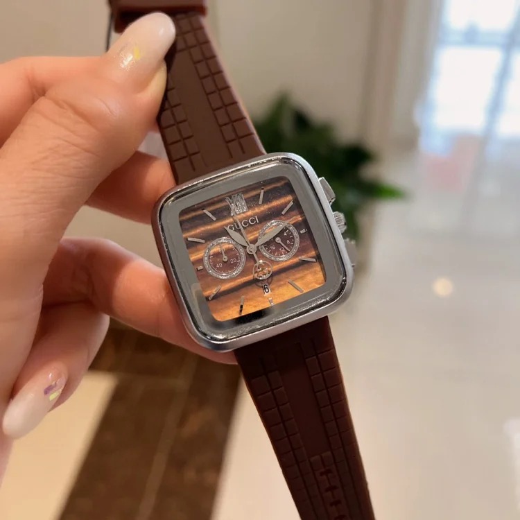 Trendy products - Gu Chi Shang Xin slightly, individual square shape, fashionable and elegant, full of coolness