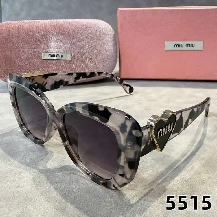 Fashionable casual summer sunglasses (with box) image 3
