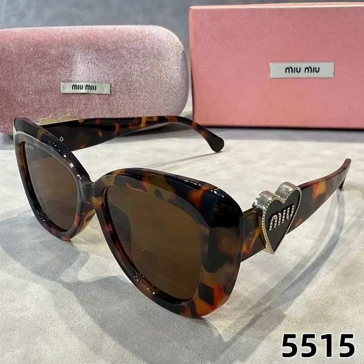Fashionable casual summer sunglasses (with box) image 4
