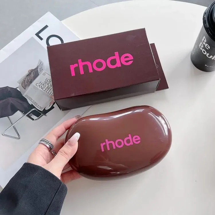Partition rhode Hailey same gift box cosmetic bag 8-color silicone storage bag limited pea bag new style