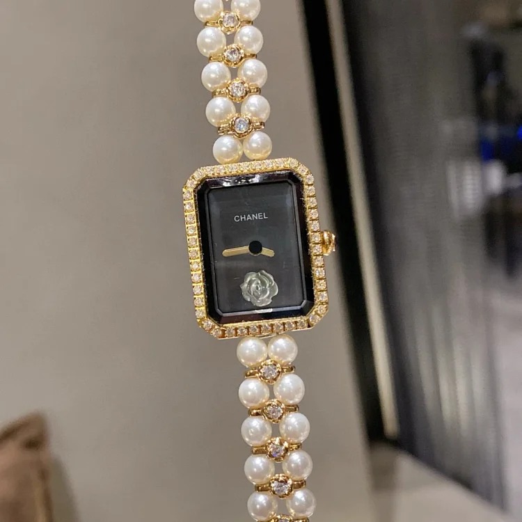 Chanel CHAENL high-end women's small fragrance camellia series women's watch