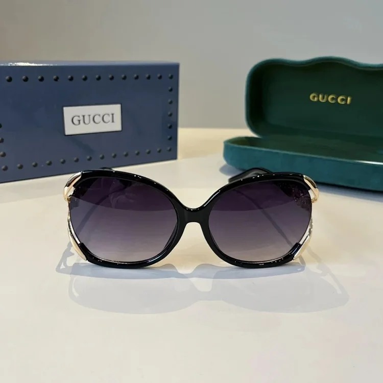 Stylish glasses 06