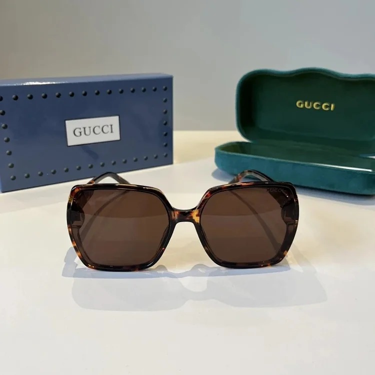 Stylish glasses 06