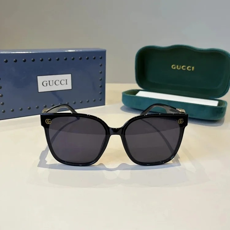 Stylish glasses 06