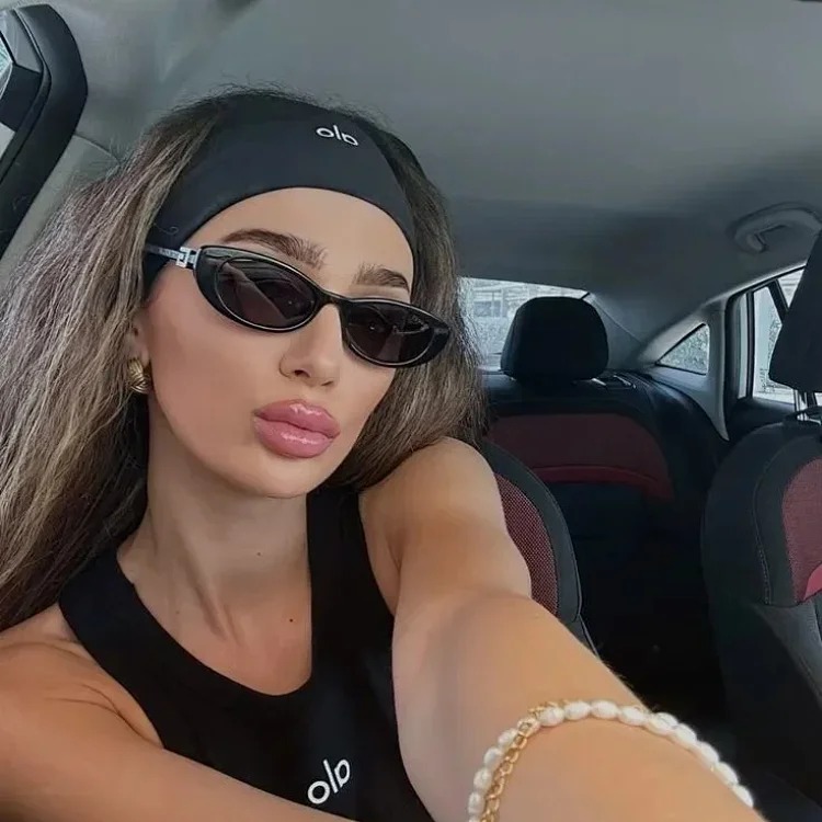 Stylish glasses 06