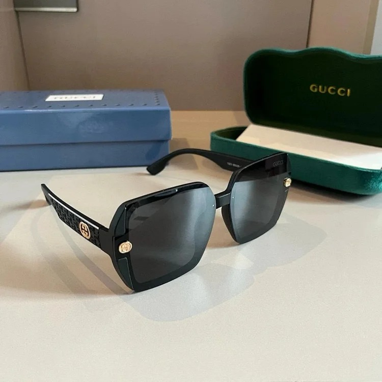 Stylish glasses 06