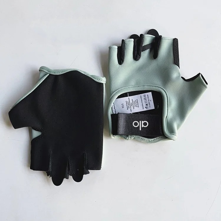 Aloyoga yoga gloves for men and women cross-border anti-slip, anti-callousing, wear-resistant and breathable fitness half-finger gloves for cycling hands