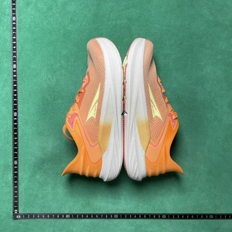 B4D comfortable and versatile shock-absorbing and wear-resistant low-cut casual running shoes