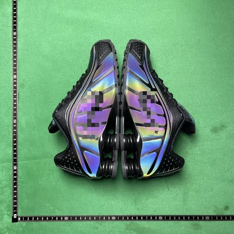Comfortable, versatile and breathable running shoes B0D