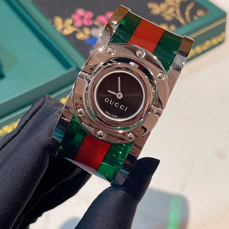 Gucci women watch with Swiss movement