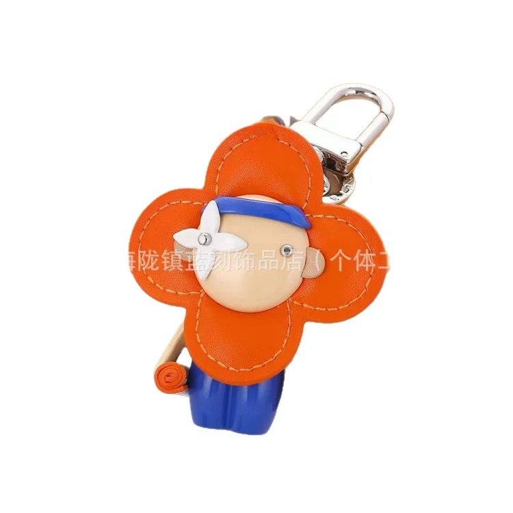 Cartoon Sunflower Keychain Leather Metal Cute Doll Versatile Wear-Resistant Fashion Wholesale