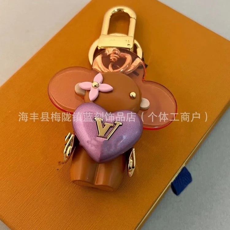 Cartoon Sunflower Keychain Leather Metal Cute Doll Versatile Wear-Resistant Fashion Wholesale