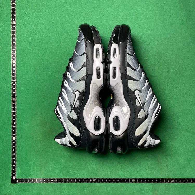 Shoes image 4