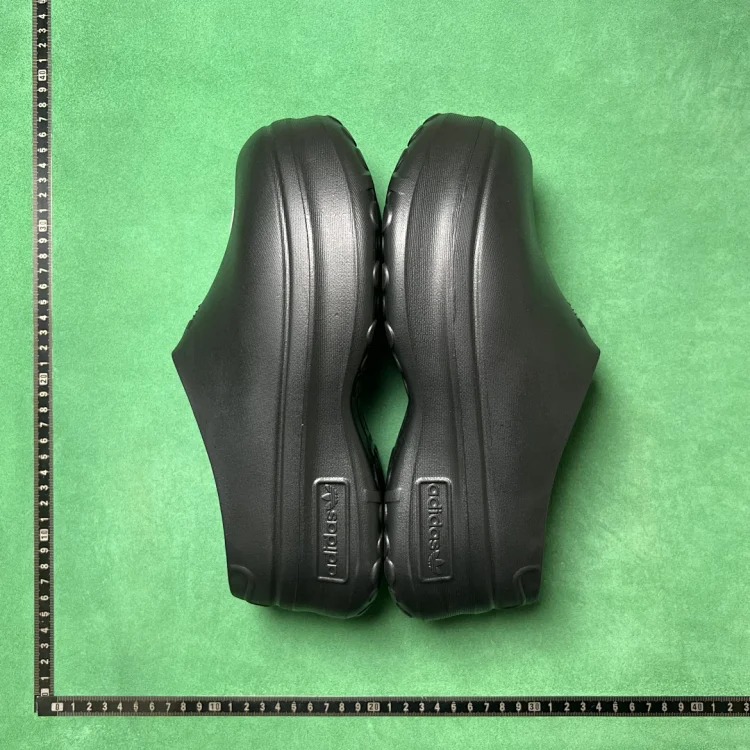 6BD wear-resistant and lightweight rubber-soled non-slip toe-cap slippers