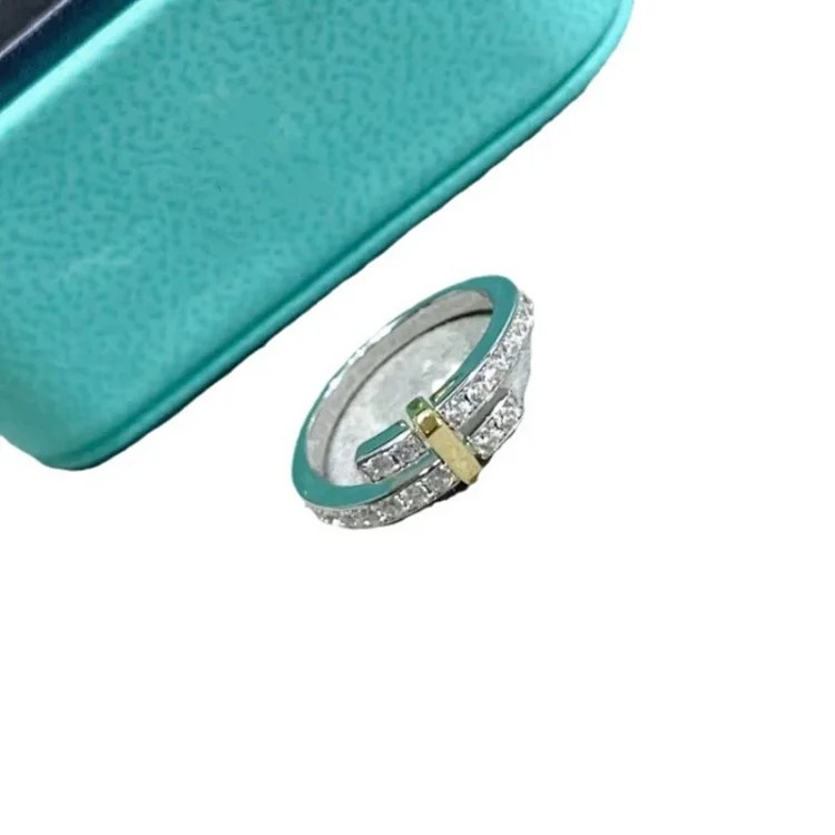 High v gold T family round full diamond color ring women's new Edge wrap-around diamond narrow European and American ring