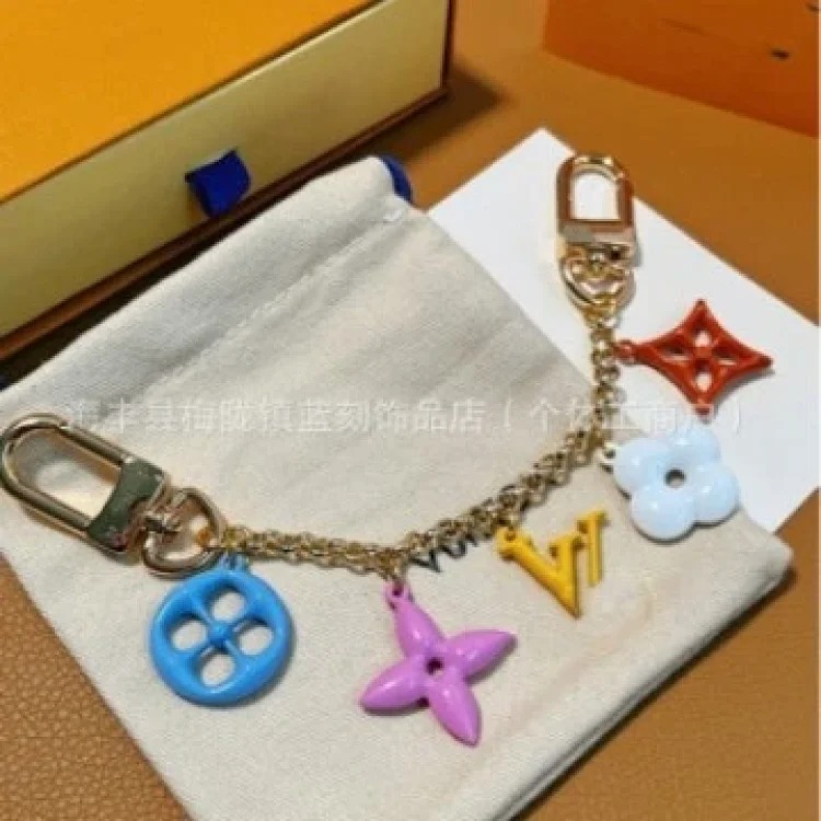New biscuit shape keychains, various fashionable and simple style bag chains manufacturers dropshipping