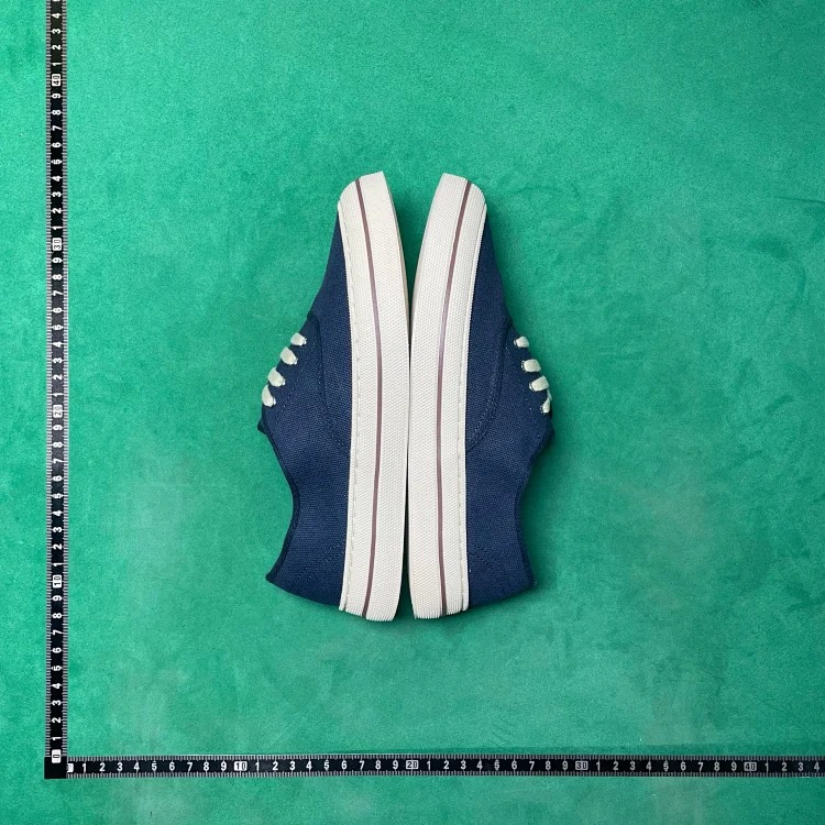 Men's round-toe lace-up low-top canvas shoes BD5 image 3