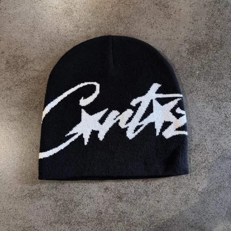 New autumn and winter niche knitted hats for women, autumn and winter warm pullover cold hats, street photography, concave shape woolen hats image 2