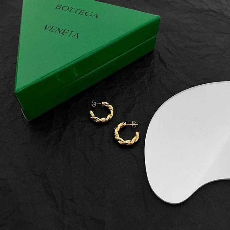 True love is like jewelry, gorgeous jewelry shows your noble temperament (bvlgai) (with gift box packaging) image 4