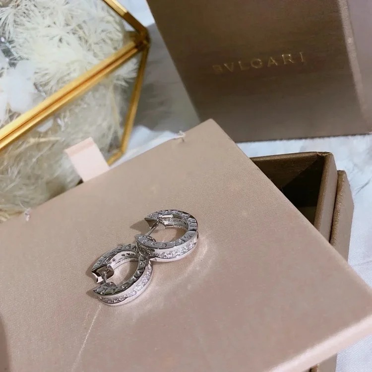 True love is like jewelry, gorgeous jewelry shows your noble temperament (bvlgai) (with gift box packaging) image 5