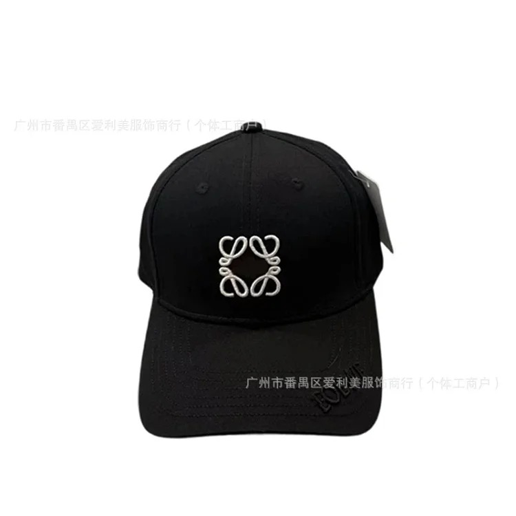 Letter embroidered baseball cap solid color autumn and winter peaked cap for men and women trendy sun hat wholesale sun protection hat
