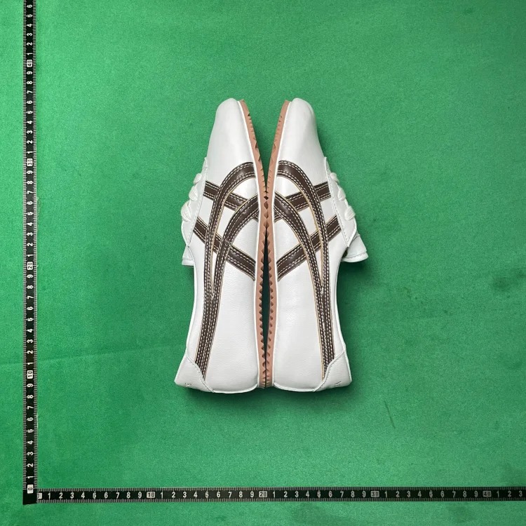 Soft and comfortable thin-soled low-cut sneakers 9BD image 2