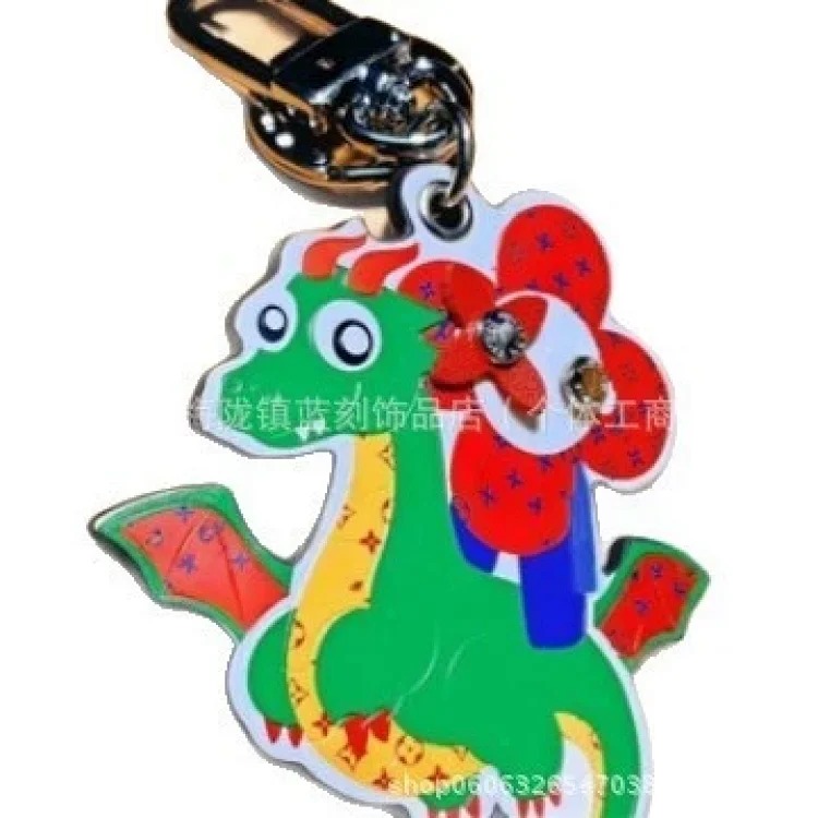 New letter chain keychain pendant bag pendant trendy brand accessories foreign trade wholesale live supply