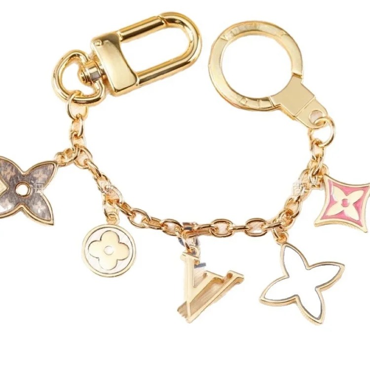Four-leaf clover series bag car keychain pendant cross-border foreign trade creative pendant zinc alloy pendant