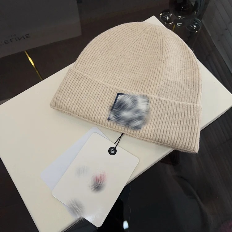 Warm color ins hat street personalized patch wool hat for men and women trendy couple autumn and winter warm knitted cold hat for women